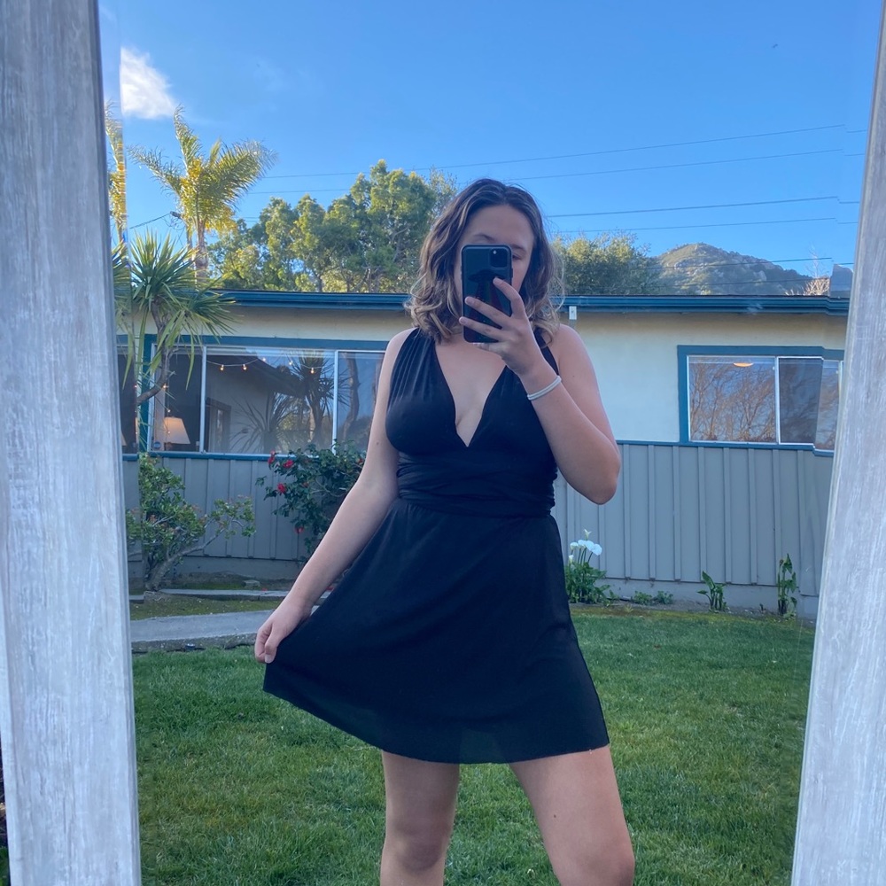 Adjustable top little black dress - Picture 2 of 5